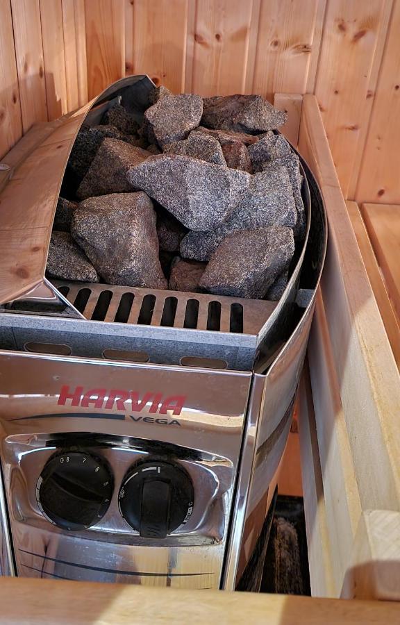 Classic With Private Sauna In Old Town Apartment *